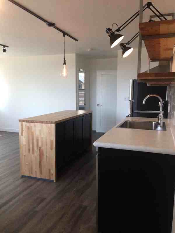 117 N 2nd St W #1 - Photo 6 of 14