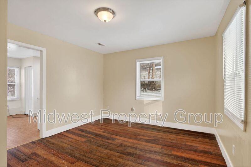 159 Barto Dr - Photo 4 of 23