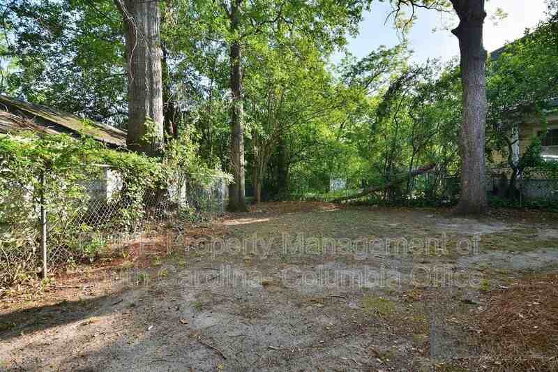 4922 Colonial Dr - Photo 3 of 23