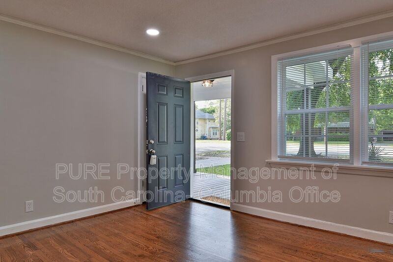 4922 Colonial Dr - Photo 6 of 23