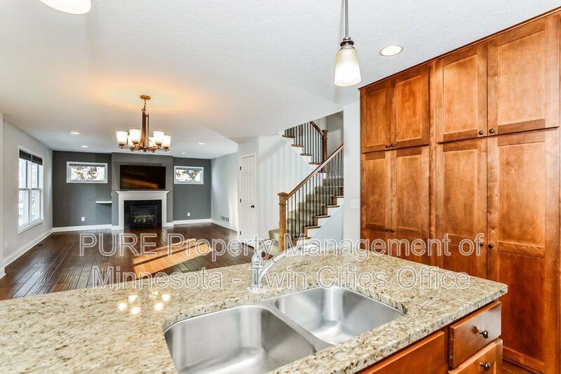 7001 Minnetonka Blvd - Photo 5 of 23