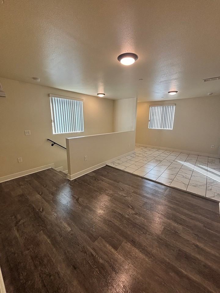 6414 Denver Avenue #1/2 - Photo 4 of 21