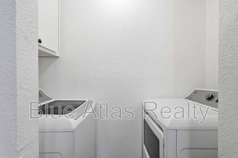 5104 Herrick Ct - Photo 7 of 15