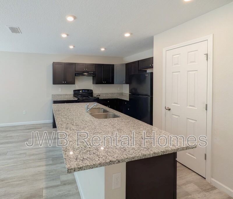 8236 Halls Hammock Ct - Photo 4 of 20