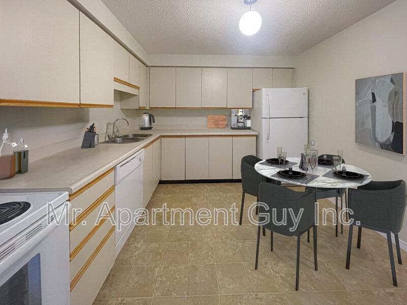 55 Green Valley Dr #1008 - Photo 6 of 15