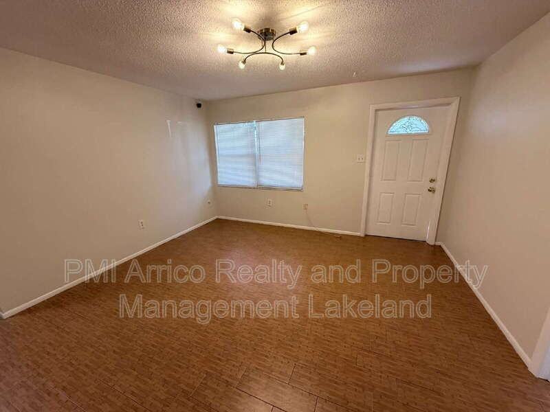 1211 Robert King High Dr - Photo 2 of 16