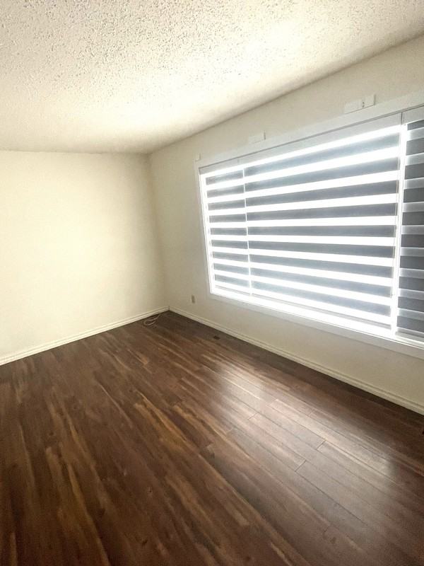 3518 78 St Nw - Photo 2 of 10