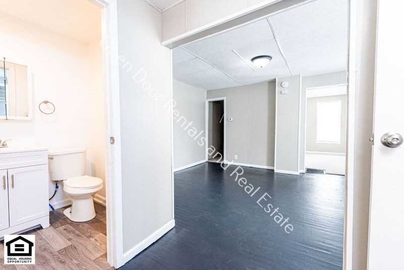 229 E Williams St - Photo 5 of 17