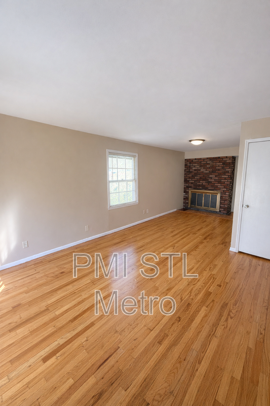 329 Caithness Rd - Photo 7 of 9