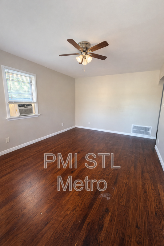 156 Fermo Ave - Photo 5 of 7