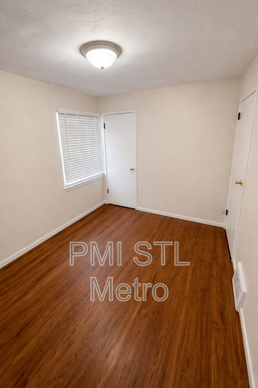 10327 Renfrew Dr - Photo 6 of 9