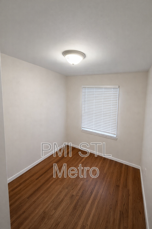 10327 Renfrew Dr - Photo 7 of 9