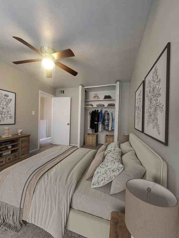 Lakeside Townhomes - Photo 7 of 15