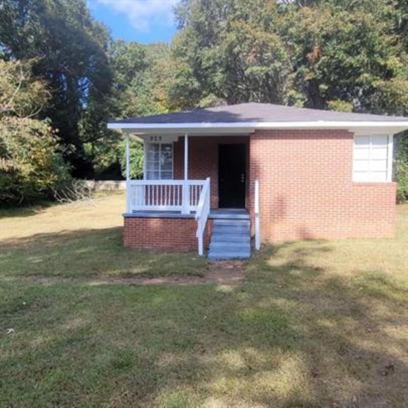 303 Butler St - Photo 3 of 14