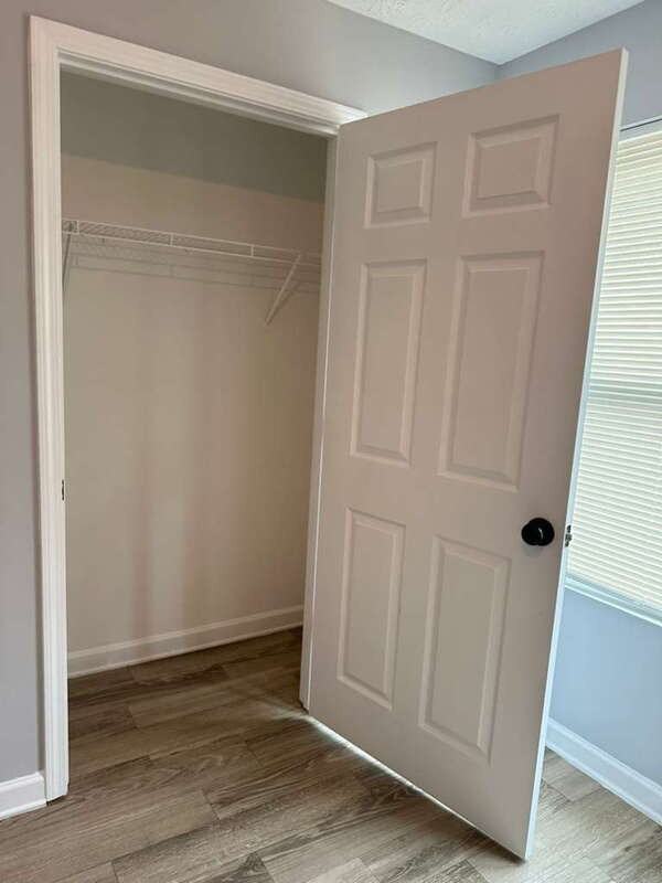 5201 Fairington Club Dr - Photo 4 of 34