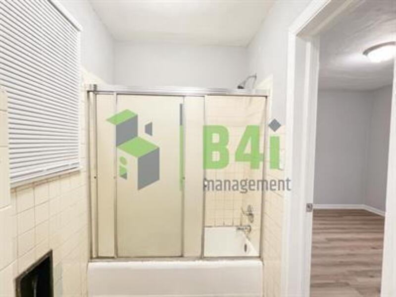 355 Liberty Ave - Photo 4 of 18