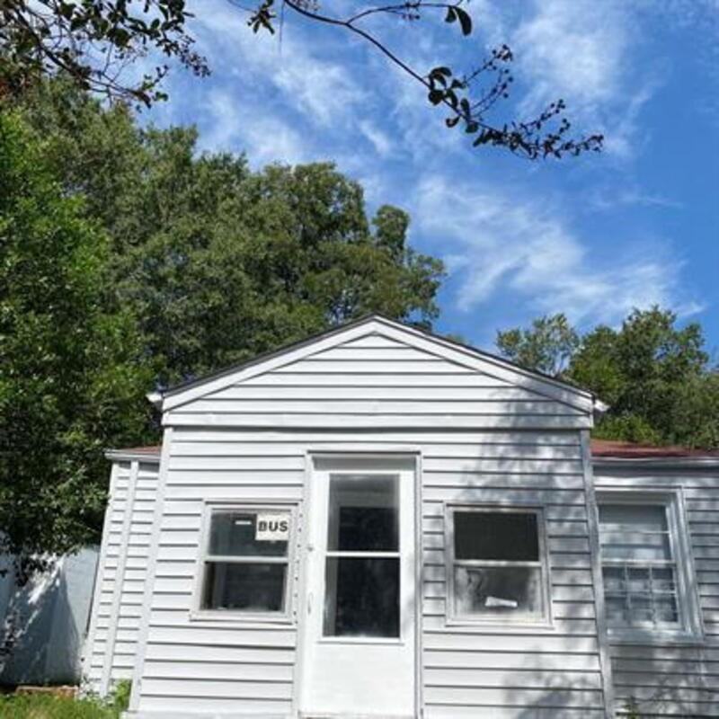 355 Liberty Ave - Photo 7 of 18