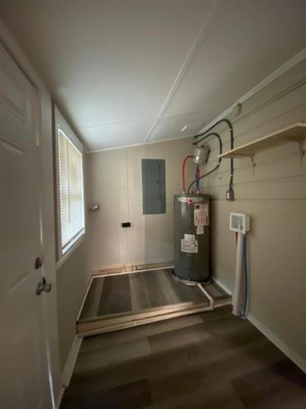 508 108 De Groat Street - Photo 6 of 18