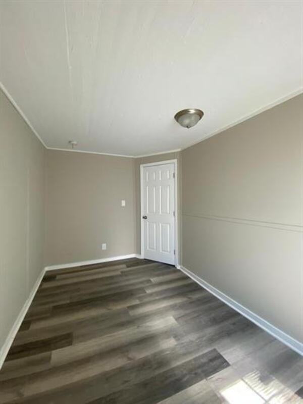 508 108 De Groat Street - Photo 7 of 18