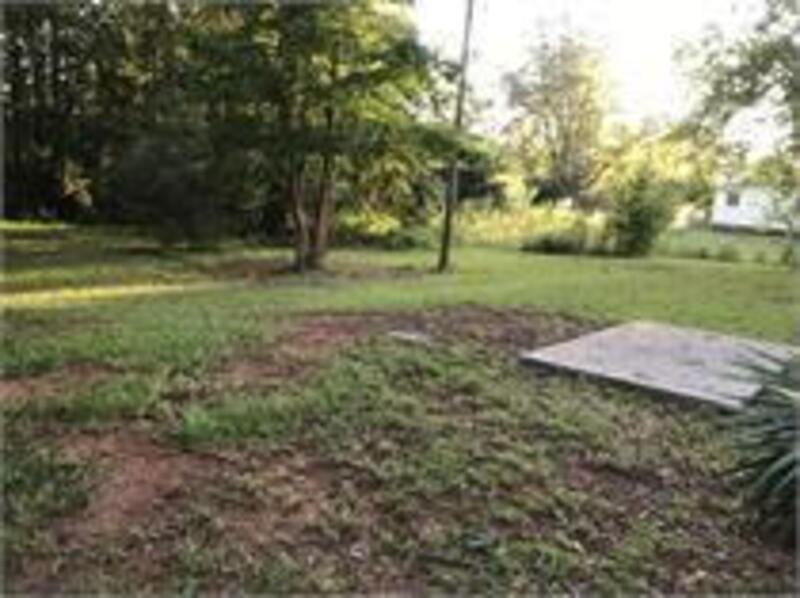 1007 E Mcintosh Rd - Photo 5 of 30