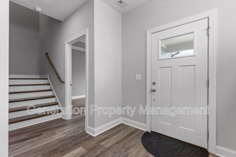 9614 Mulberry Gap Way - Photo 4 of 28