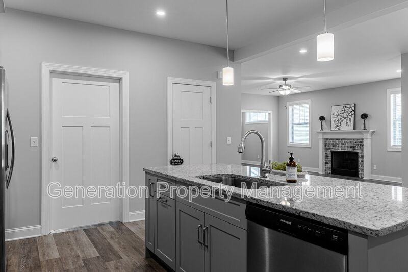 9614 Mulberry Gap Way - Photo 6 of 28