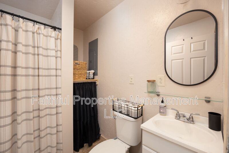 13584 Farm To Market Road - Photo 7 of 10