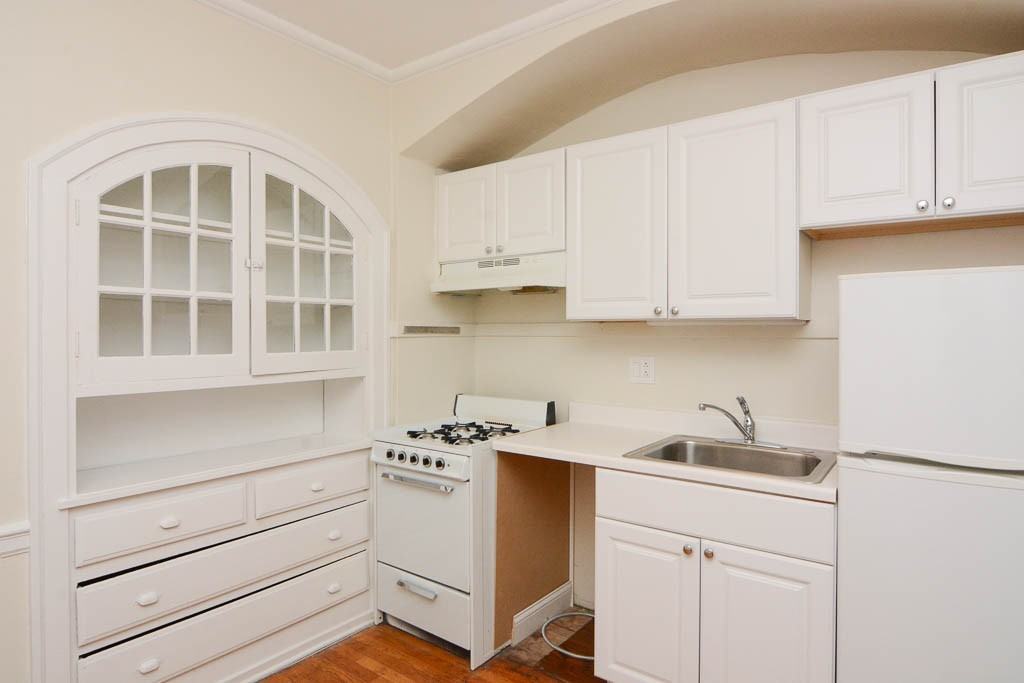 2149 N Fremont St #3N - Photo 3 of 21