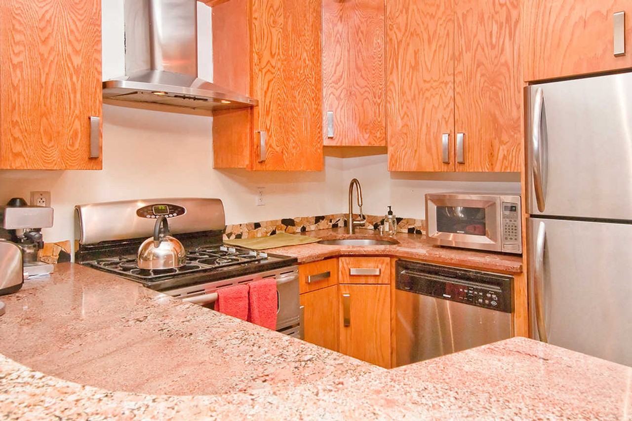 123 W 135th St #1424329P - Photo 5 of 20