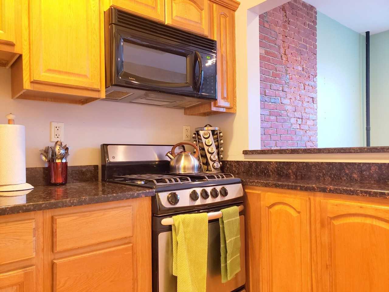 506 Malcolm X Blvd #1424332P - Photo 4 of 24