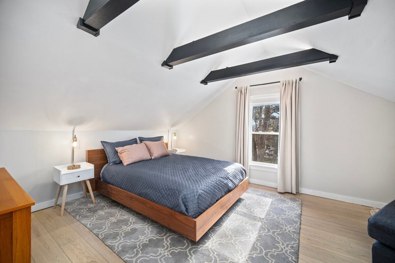 105 Paul Gore St #1364242P - Photo 2 of 35