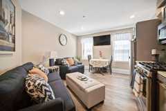 472 Commercial St - Photo 1 of 1