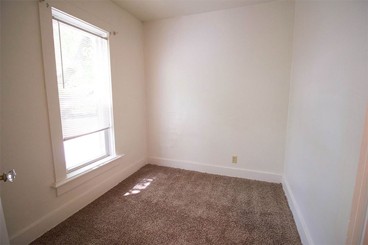 Aberdeen - Photo 7 of 24