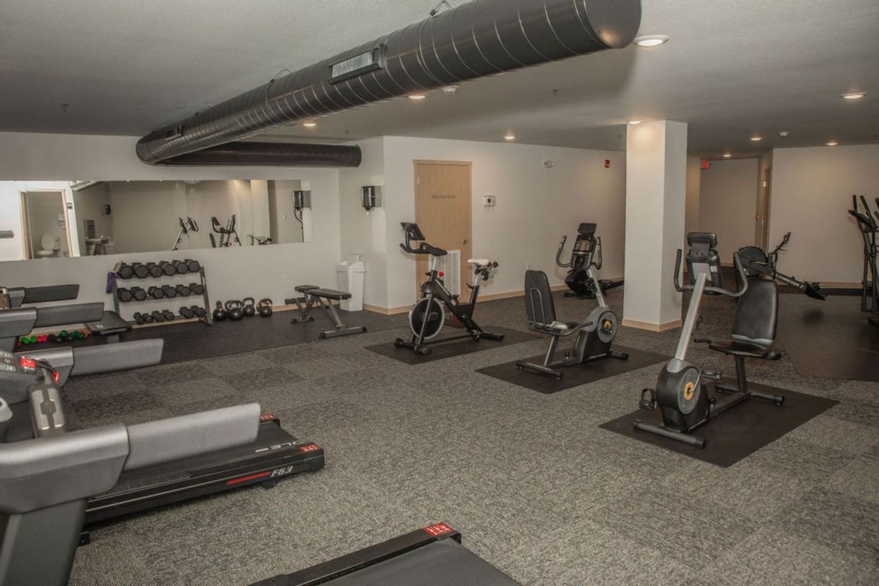 Century Place - 435 - Photo 6 of 18