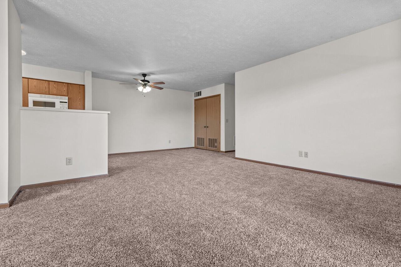 Brookstone Place Apartments - Photo 7 of 24