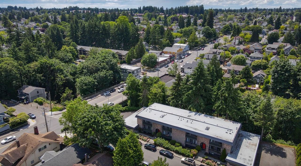 Conquistador - Photo 5 of 10