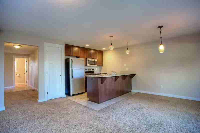 Alaska Street Townhomes - Photo 5 of 20