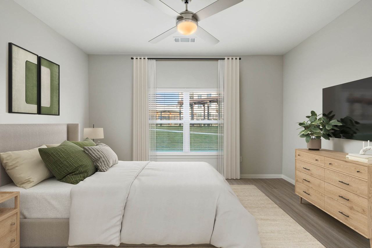 Ewing Heights - Photo 4 of 15