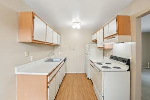 featured image of 42560 Postiff Ave