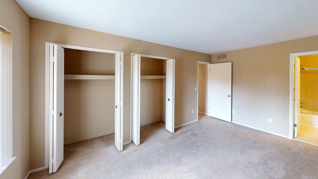 Heights of Novi Apartments - Photo 6 of 34