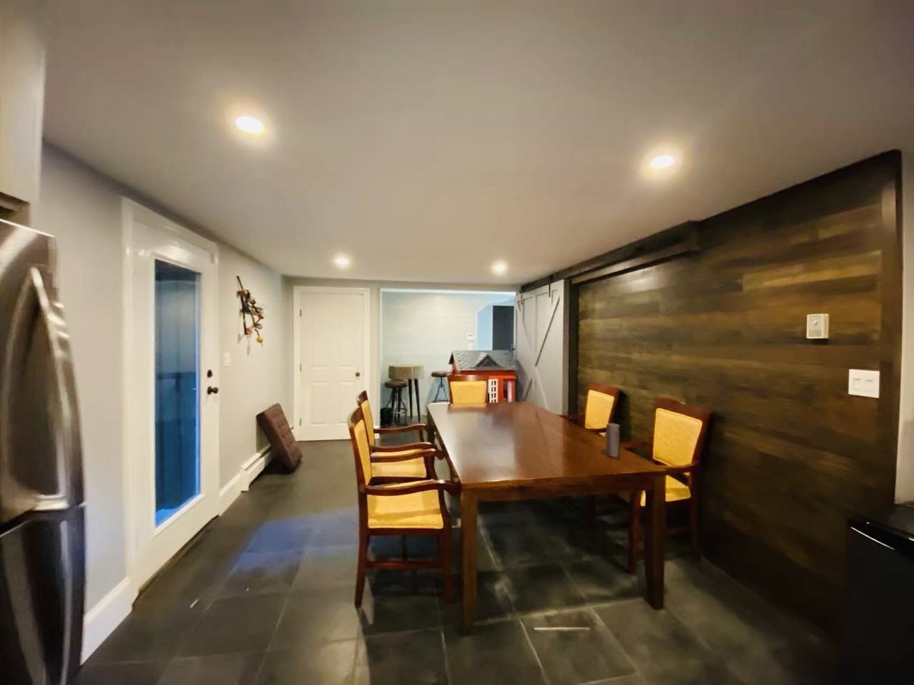 14055 Marine Drive - Photo 3 of 6