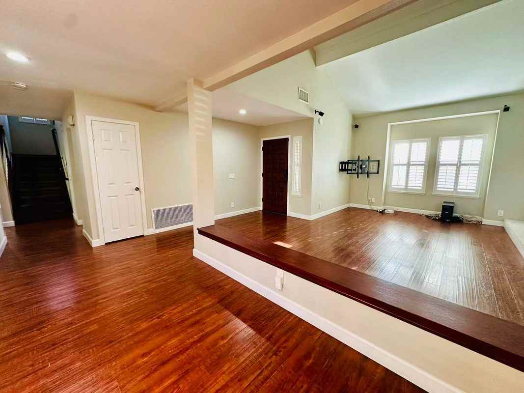 4872 Via Alista - Photo 3 of 30