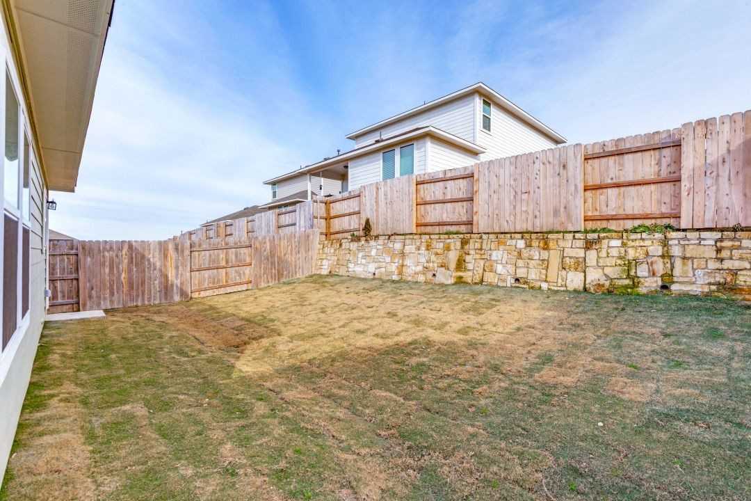 11801 Murano Dr - Photo 7 of 8