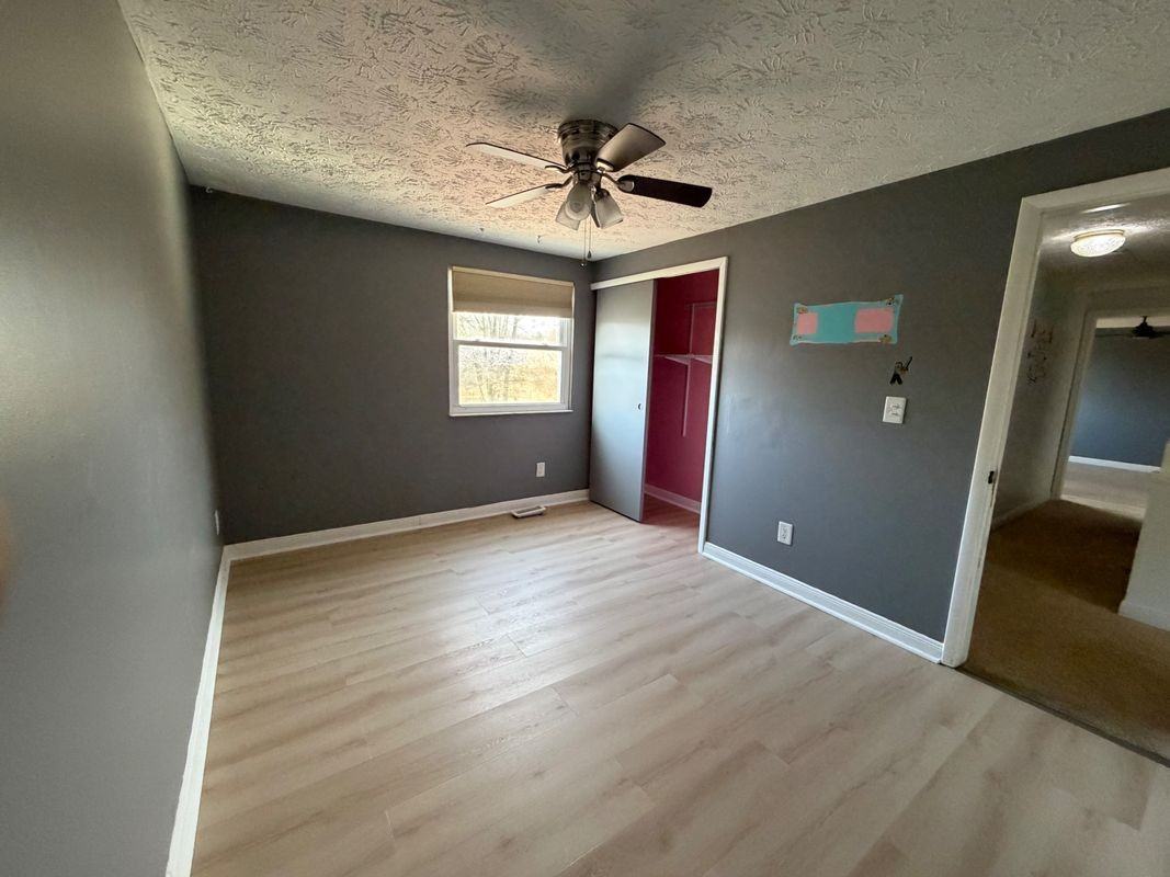 10244 Farmington Ct - Photo 4 of 10