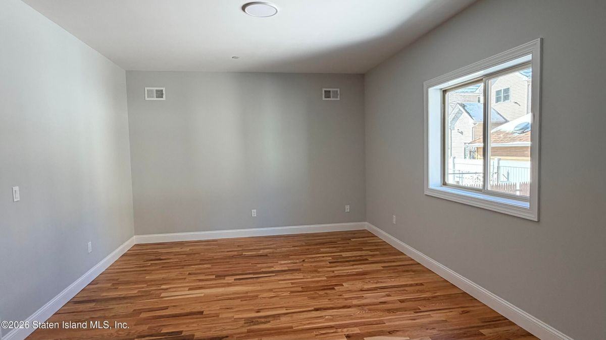 9 David St - Photo 6 of 13