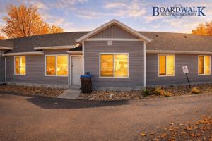 featured image of 328 E Main St