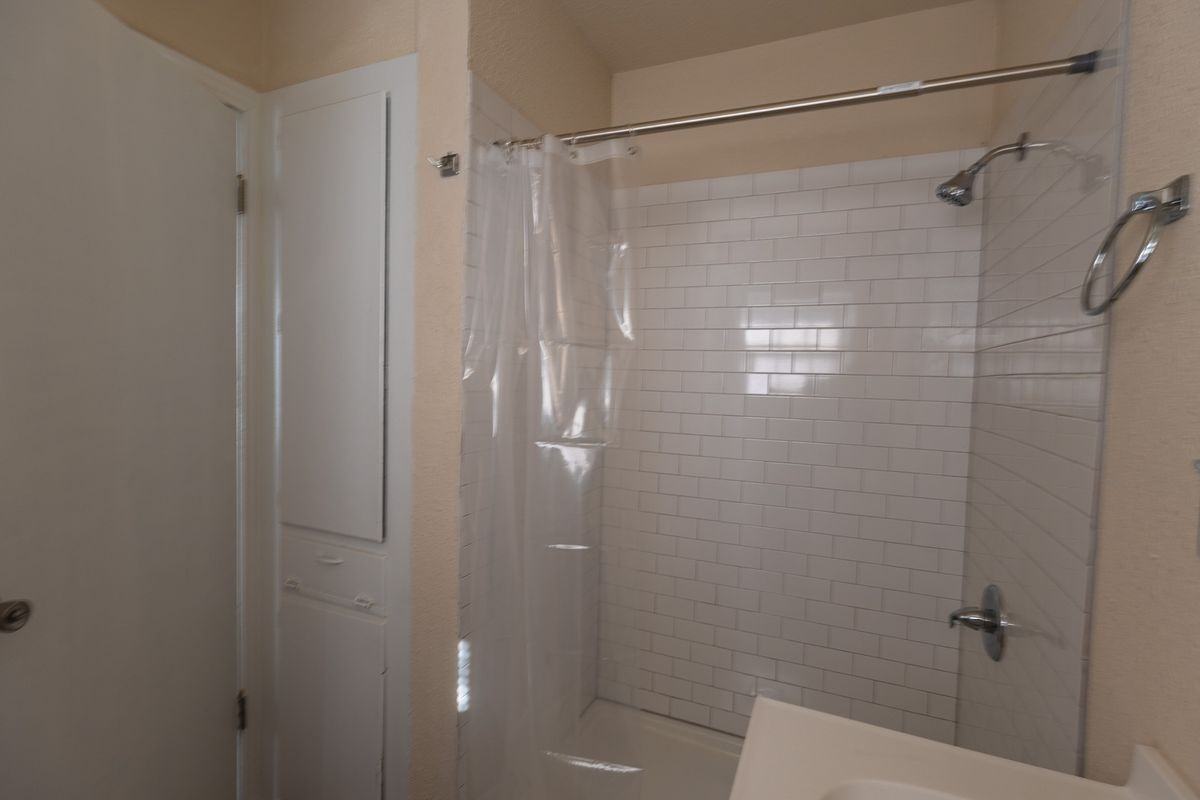 3118 N 26th St - Photo 7 of 13