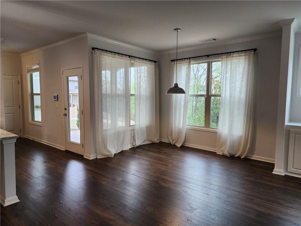 5553 Shallow Branch Dr - Photo 5 of 19