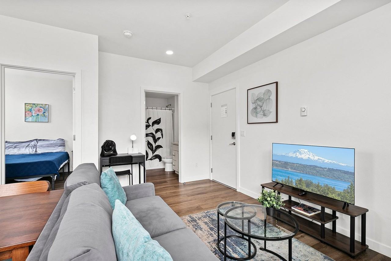 CJV Blue 4329 - Photo 3 of 39