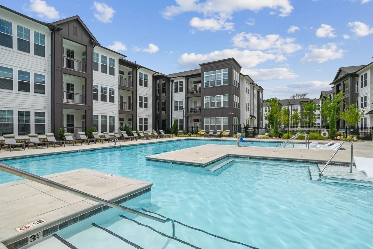 Connery on Providence 55+ - Photo 7 of 50